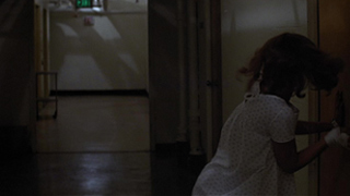 Halloween II Michael Myers Loves His Scalpel!